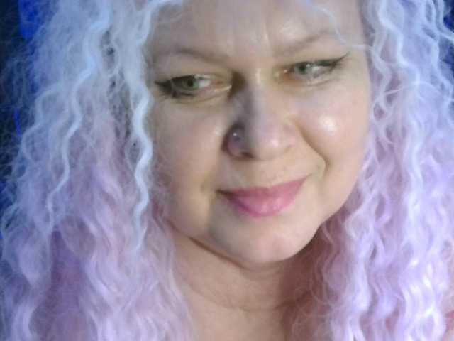 CharleeKendall live cam on BongaCams
