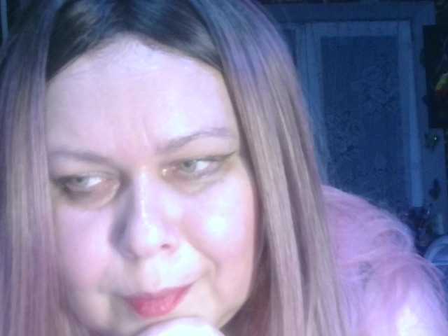 CharleeKendall's BongaCams show and profile