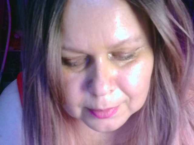 CharleeKendall live cam on BongaCams