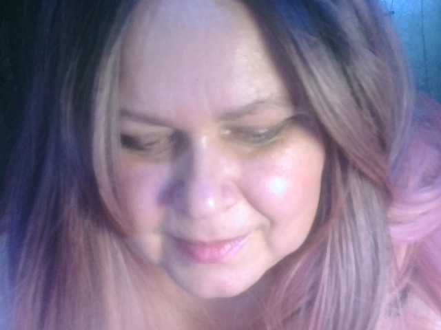 CharleeKendall live cam on BongaCams