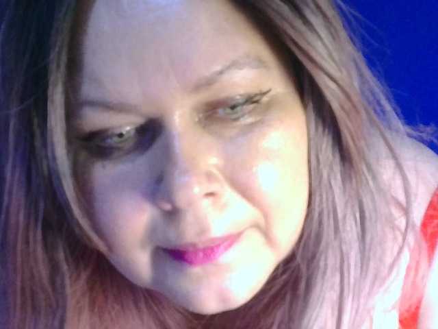 CharleeKendall live cam on BongaCams