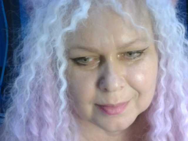 CharleeKendall live cam on BongaCams