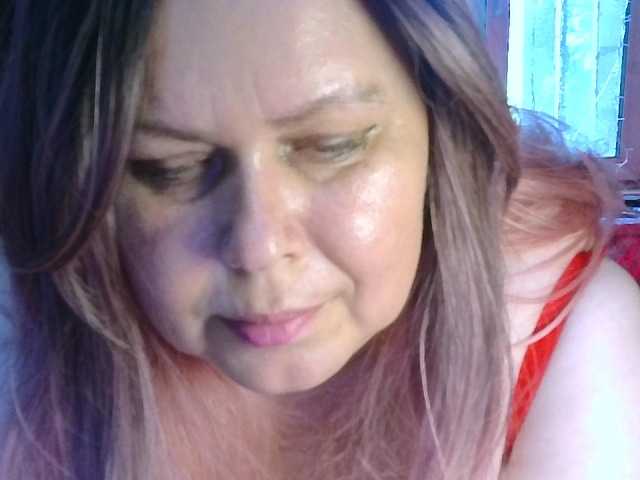 CharleeKendall live cam on BongaCams