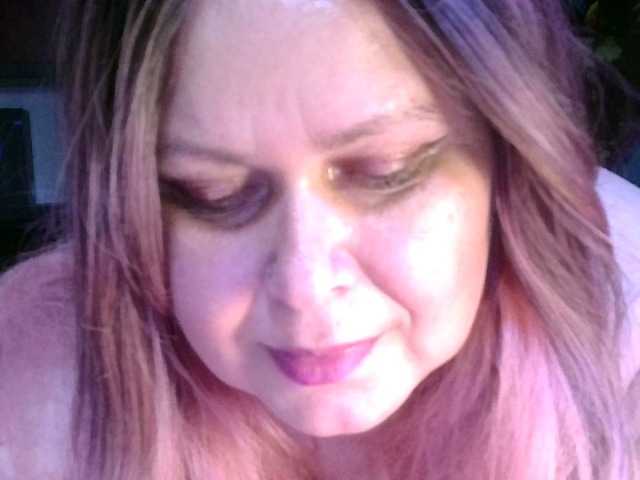 CharleeKendall live cam on BongaCams
