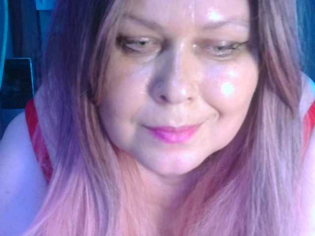 CharleeKendall live cam on BongaCams