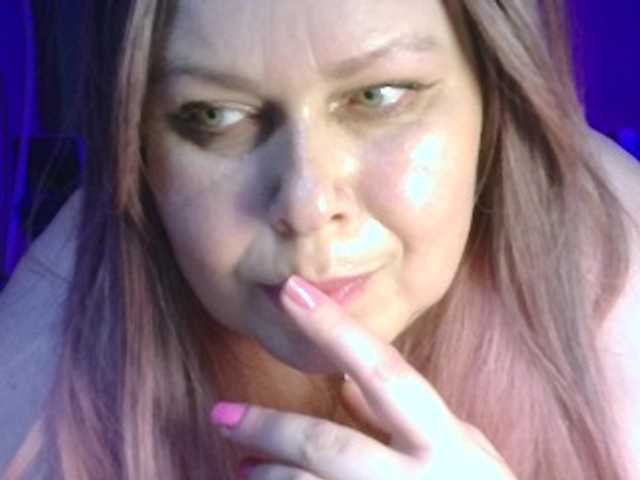 charleekendall cam belle