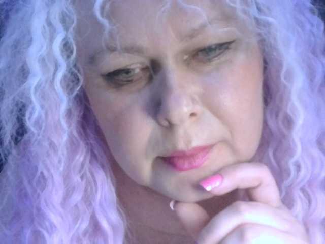 CharleeKendall Live Cam on BongaCams