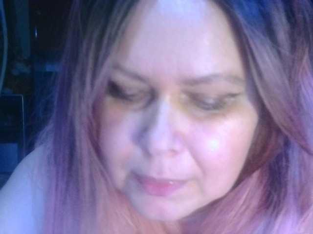 CharleeKendall live cam on BongaCams