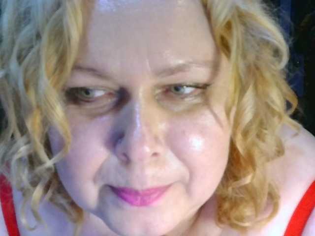 CharleeKendall live cam on BongaCams