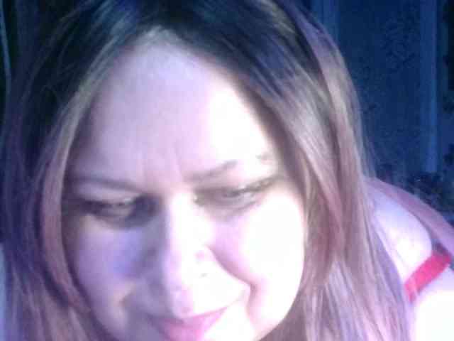 CharleeKendall webcam