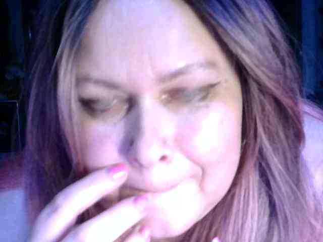 CharleeKendall webcam