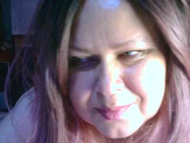 CharleeKendall webcam