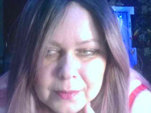 CharleeKendall webcam