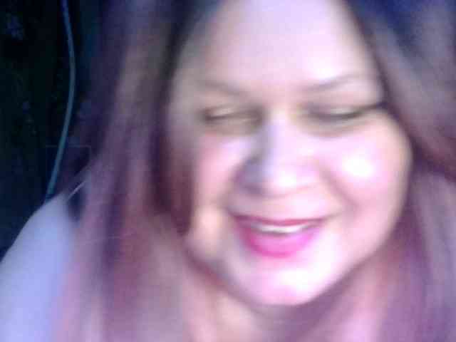 CharleeKendall webcam