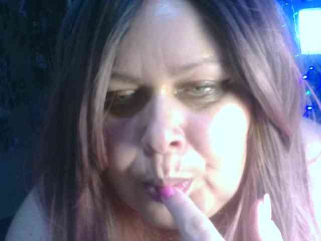 CharleeKendall webcam