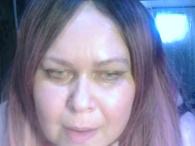 CharleeKendall webcam