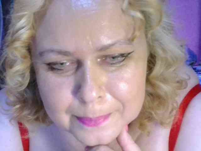 CharleeKendall webcam