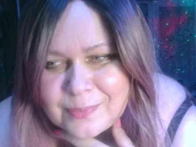 CharleeKendall webcam