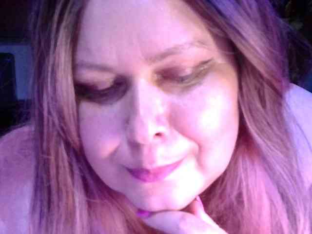CharleeKendall webcam