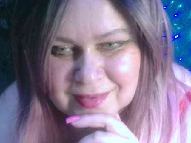 CharleeKendall webcam