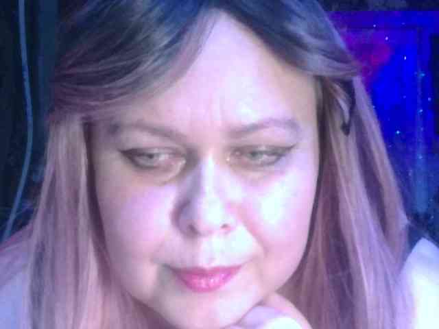 CharleeKendall webcam