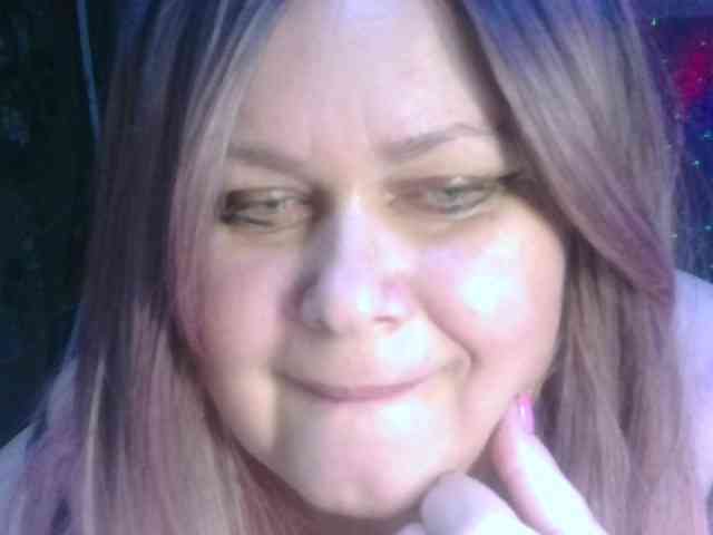 CharleeKendall webcam