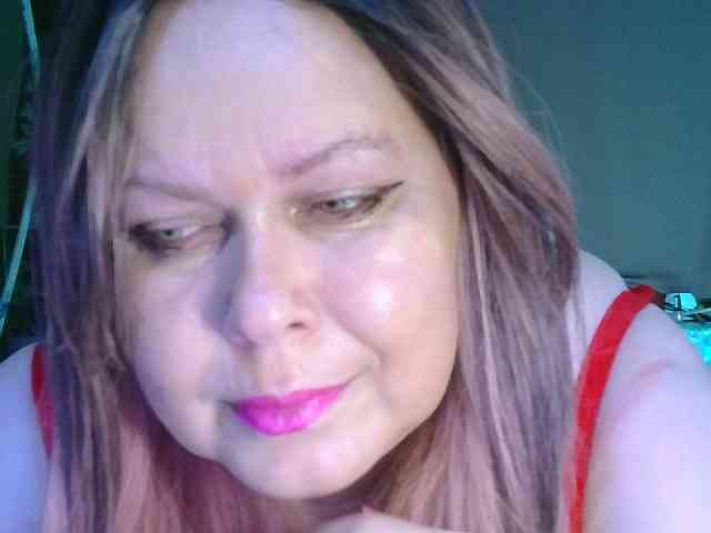 CharleeKendall webcam