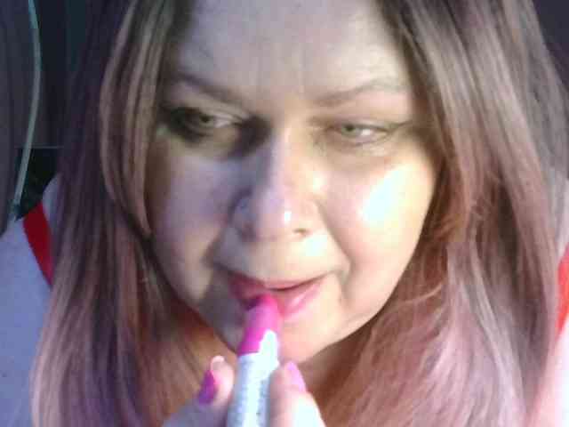 CharleeKendall webcam