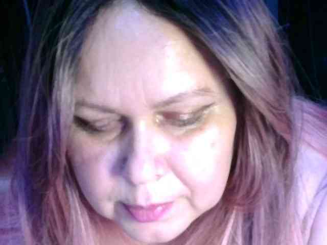 CharleeKendall webcam