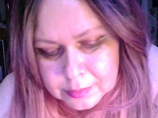 CharleeKendall webcam