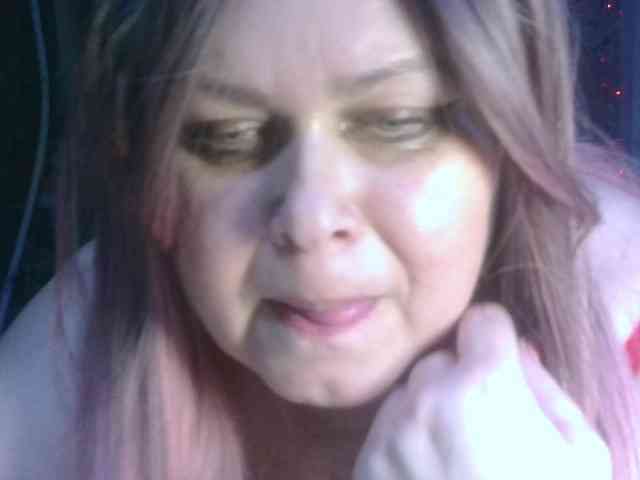 CharleeKendall webcam