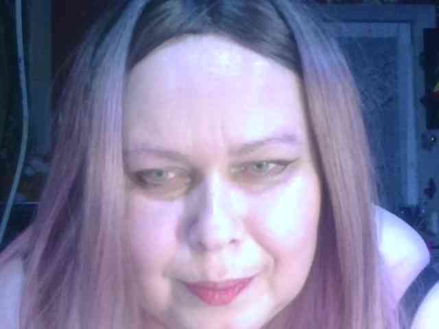 CharleeKendall webcam