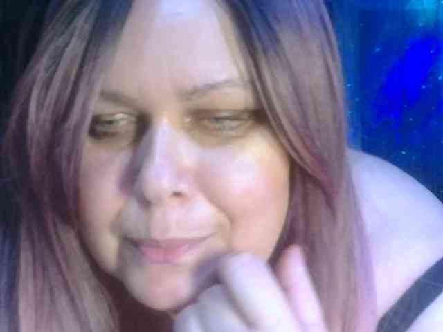 CharleeKendall webcam