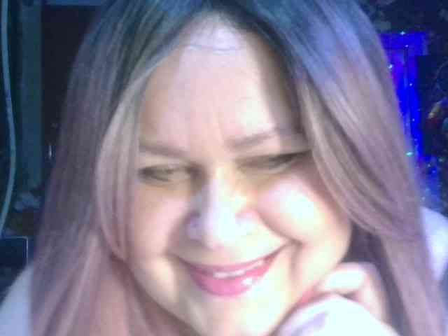 CharleeKendall webcam