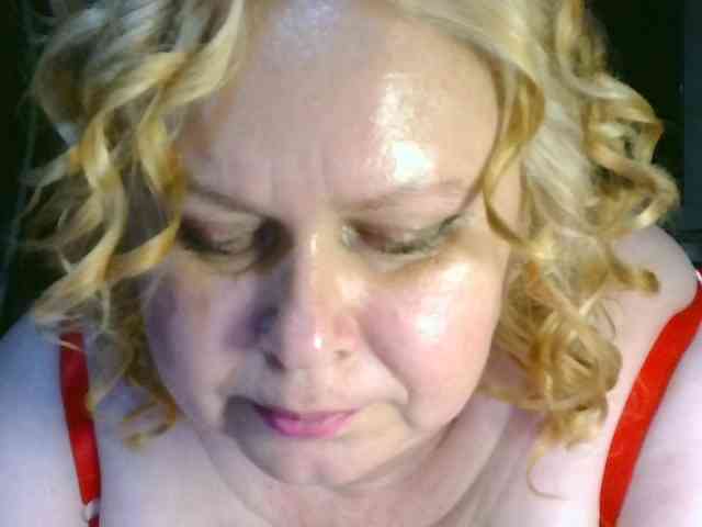 CharleeKendall webcam