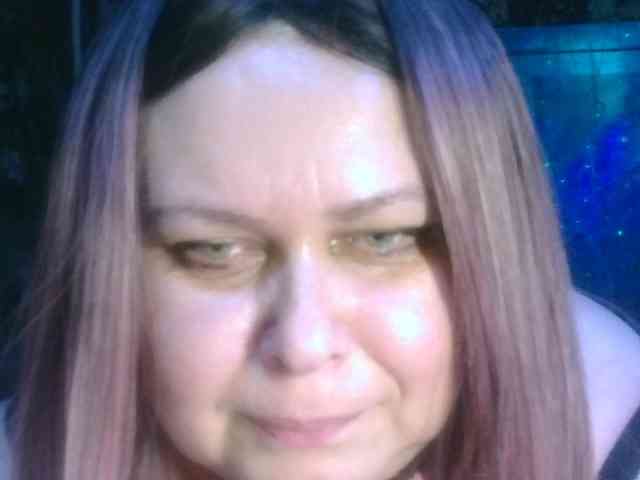 CharleeKendall webcam