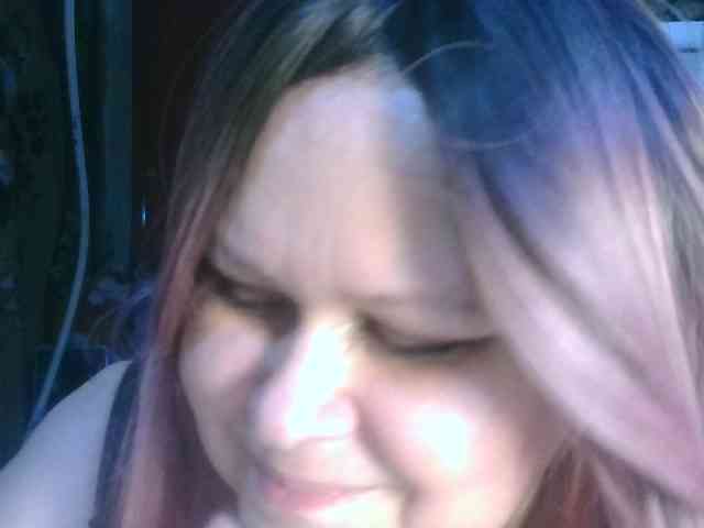 CharleeKendall webcam