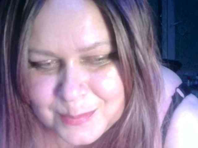 CharleeKendall webcam