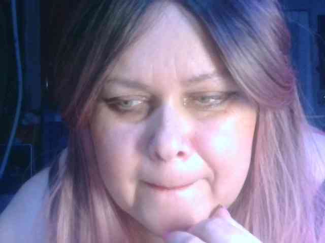 CharleeKendall webcam