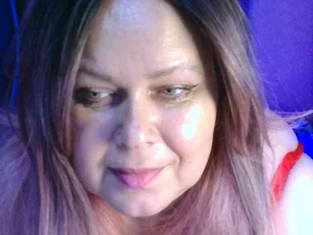 CharleeKendall webcam