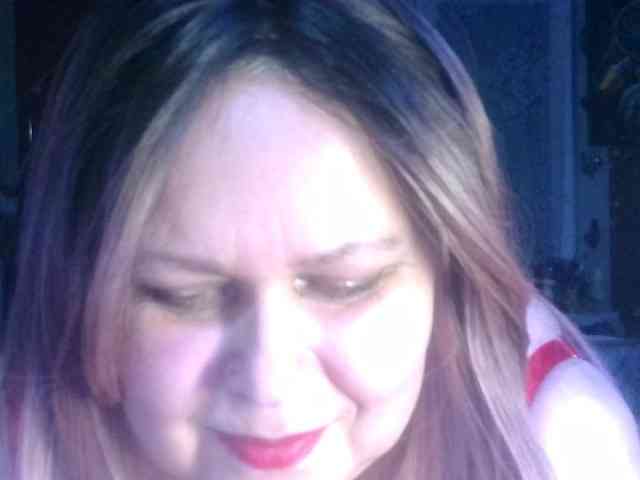 CharleeKendall webcam