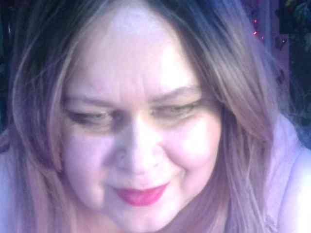CharleeKendall webcam