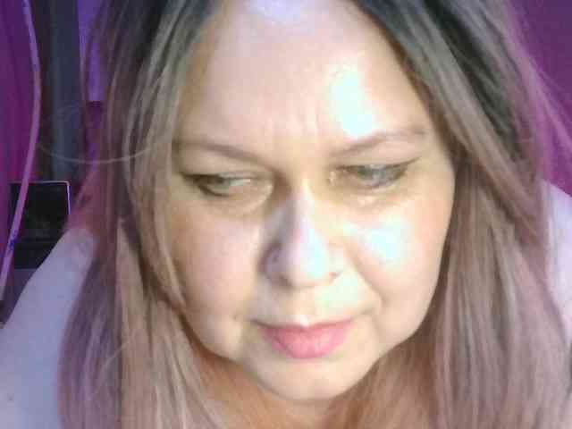 CharleeKendall Live Webcam on BongaCams