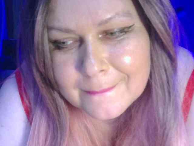 CharleeKendall webcam