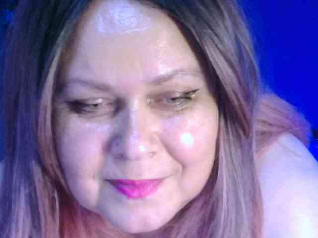 CharleeKendall webcam