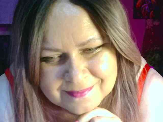 CharleeKendall webcam