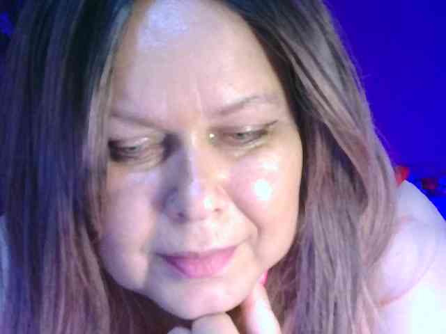 CharleeKendall webcam