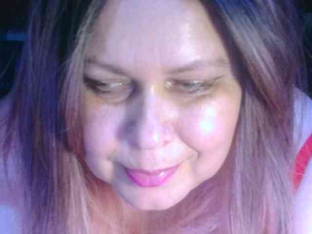 CharleeKendall webcam