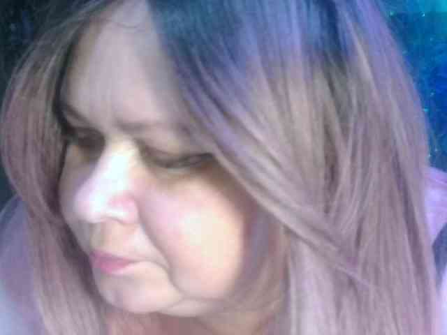 CharleeKendall webcam