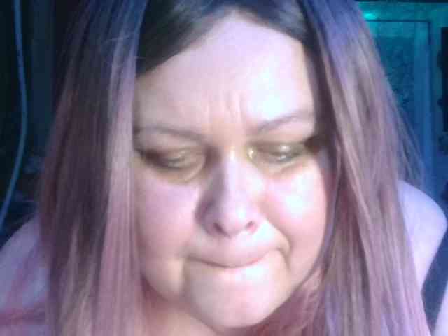 CharleeKendall webcam